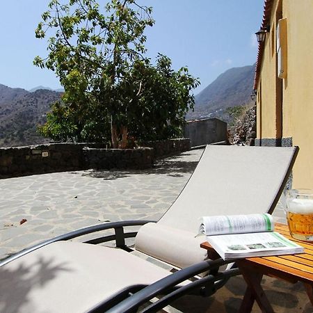 Casa Rural Los Aromos - Wunderschones Landhaus Mit Meerblick Hermigua Bagian luar foto