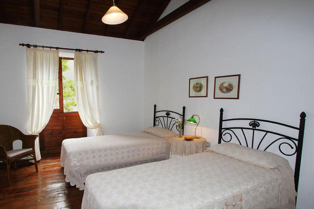 Casa Rural Los Aromos - Wunderschones Landhaus Mit Meerblick Hermigua Bagian luar foto